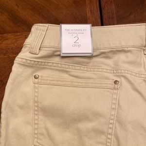Chico’s Cropped Jeans NEW